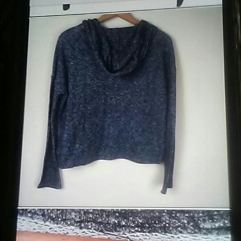 LUCKY LOTUS HOODIE PULLOVER S - Picture 2 of 5